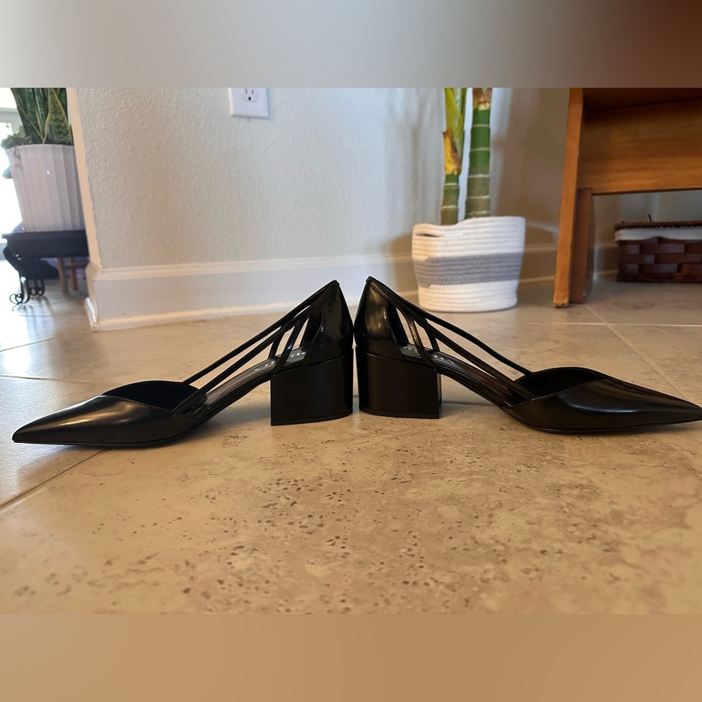 Prada brushed leather cut-out pumps fantastic condition size 37.5 block heel - Picture 4 of 8